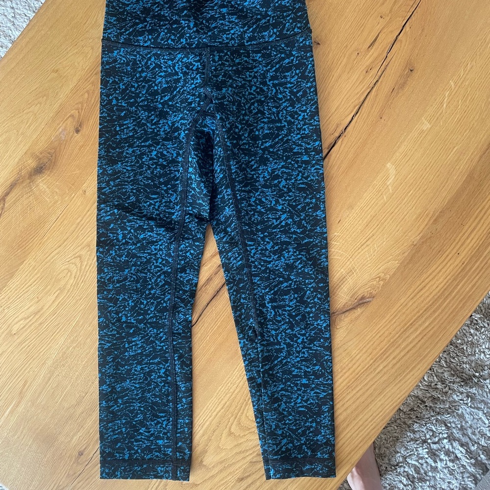 Lululemon Blue Patterned Leggings